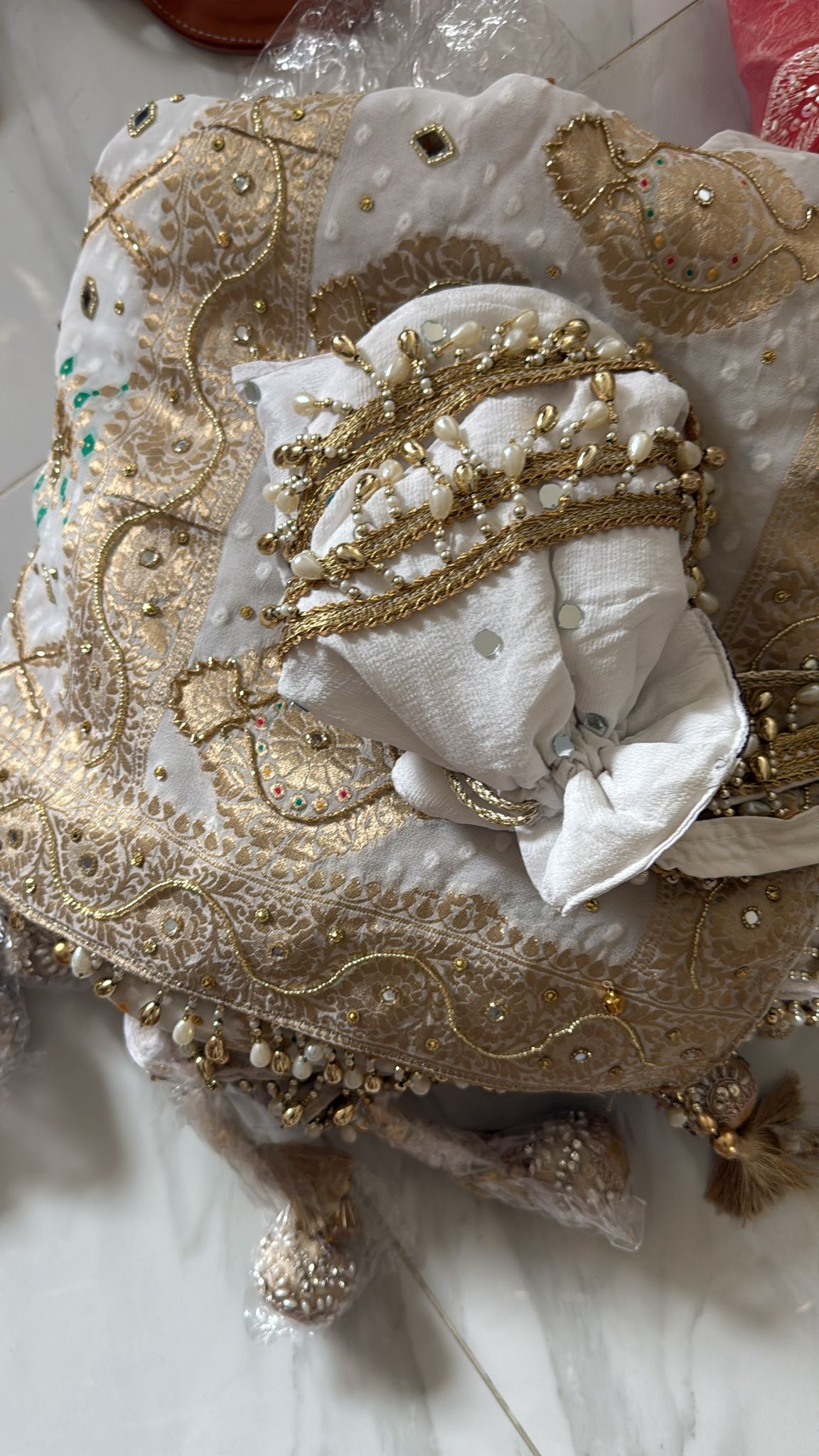 Noor-e-Banaras – Light of Banaras, reflecting purity and shine